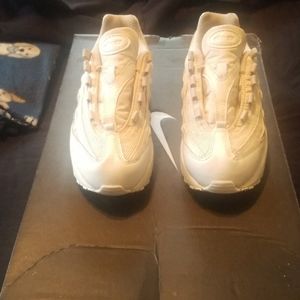 Air max little boys sneakers